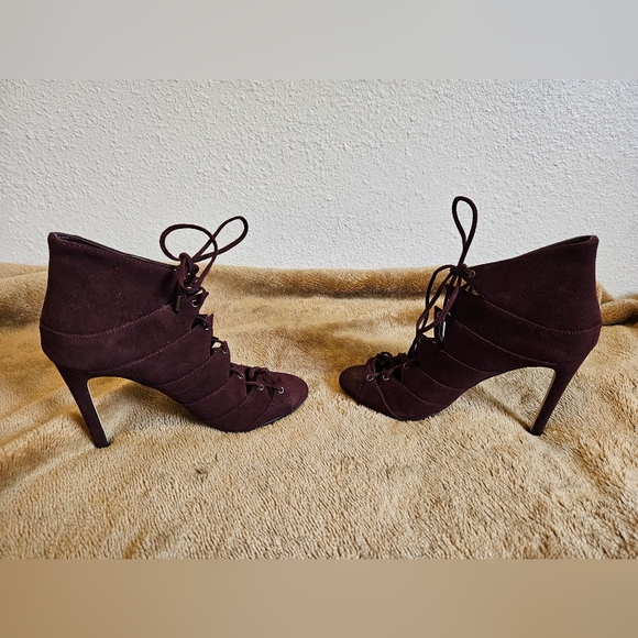 Dolce Vita Heels 6.5 - Picture 4 of 5
